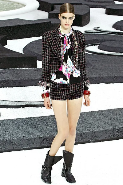 Look 46